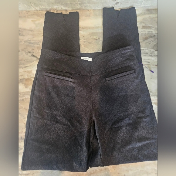 Crown  & Ivy Black Pull-On Pants Textured Modern City Career 4 Petite - Picture 5 of 10